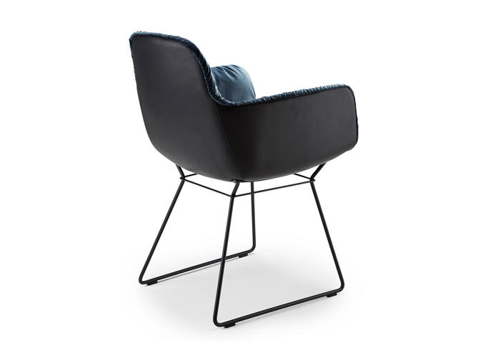Leya Armchair High Drahtgestell 12