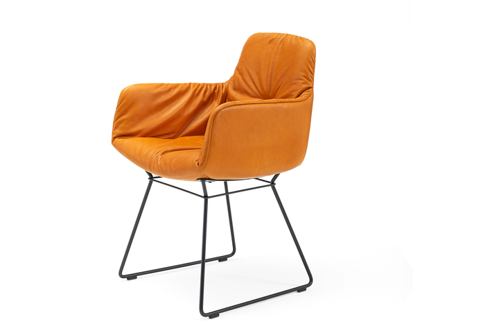 Leya Armchair High Drahtgestell 15