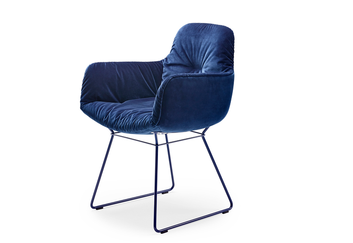 Leya Armchair High Drahtgestell 18