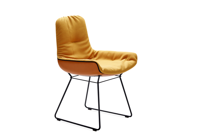 Leya Armchair Low 1 1 Wire Frame Blend