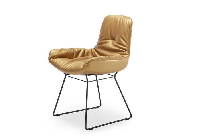 Leya Armchair Low Drahtgestell 3