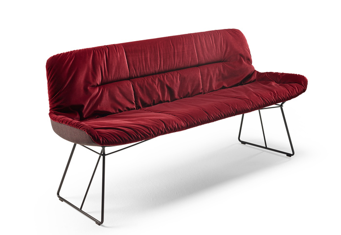 Leya Bench 004