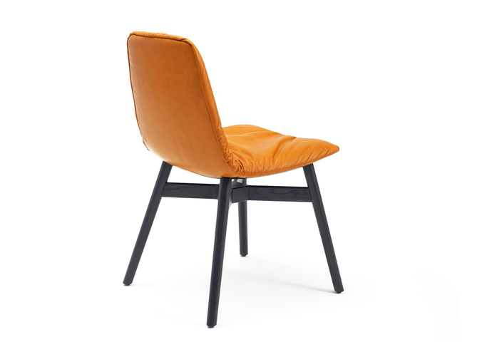 Leya Chair Kreuzzarge 2