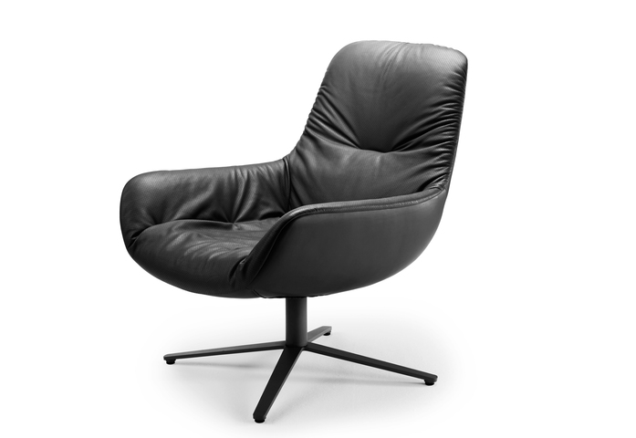 Leya Lounge Chair Fusskreuzgestell 1