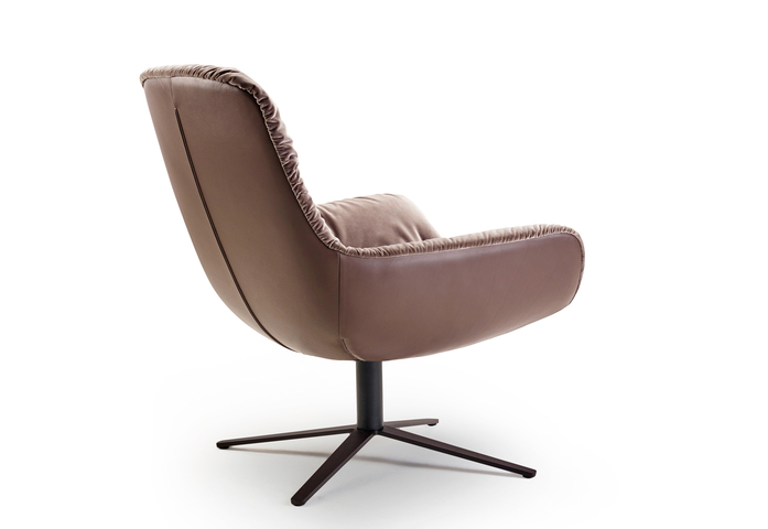 Leya Lounge Chair Fusskreuzgestell 12