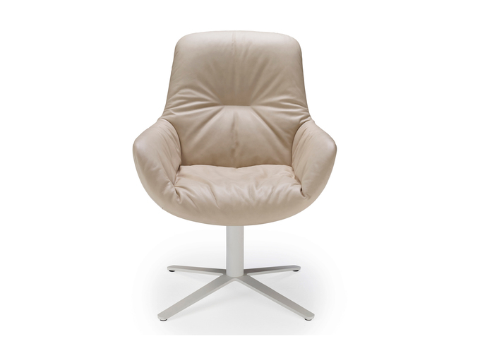 Leya Lounge Chair Fusskreuzgestell 2