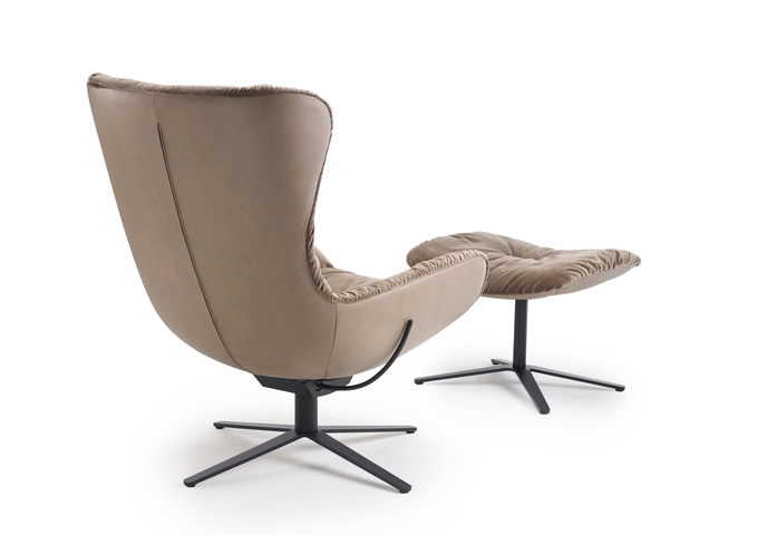 Leya Ottoman Fusskreuzgestell 2