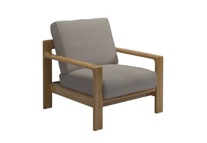 Loop Lounge Chair 07