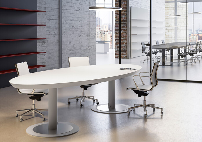 Multipliceo Oval Meeting Table Leather Fantoni