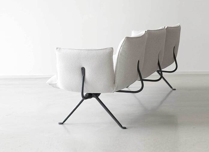 Magis Officina Bank 01