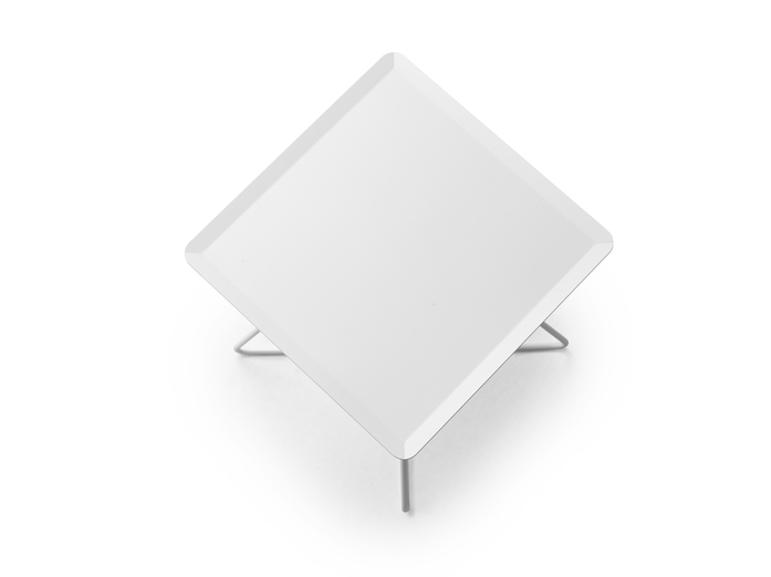 Moeller Design Steely Square Weiss 03