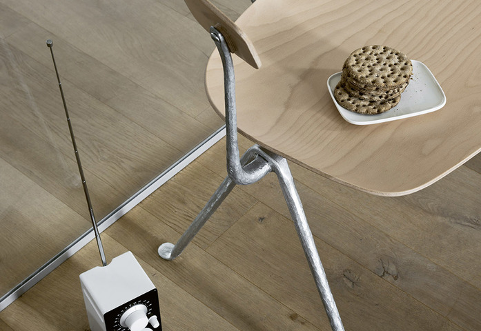 Officina Bench Plywood Detail