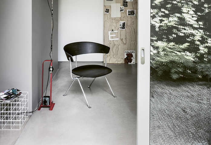 Officina Lowchair Plywood Black