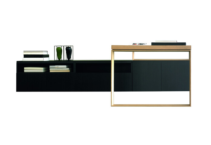 P60 Desk7