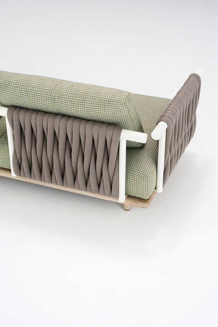 Roda Eden Sofa Padded Belts 2