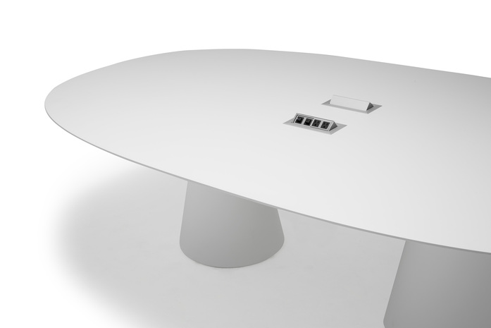 Reverse Conference Lounge 3