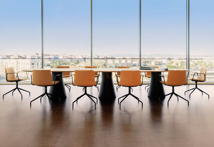 Reverse Conference Table 3 01