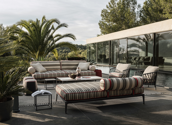 Ribes Bb Italia Outdoor 01