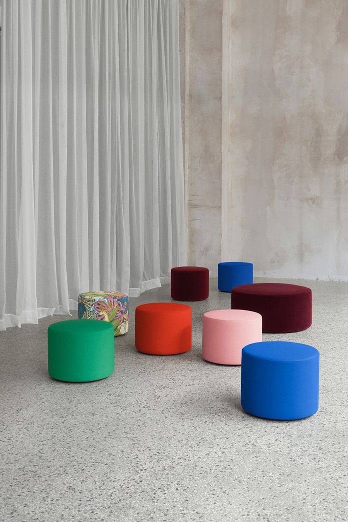 Sf06 Kerman Poufs