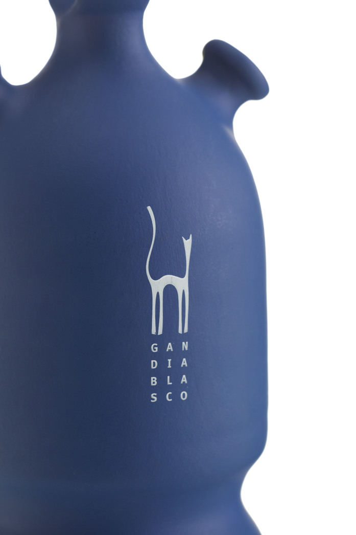 Siesta Product Image 2 Detail 1