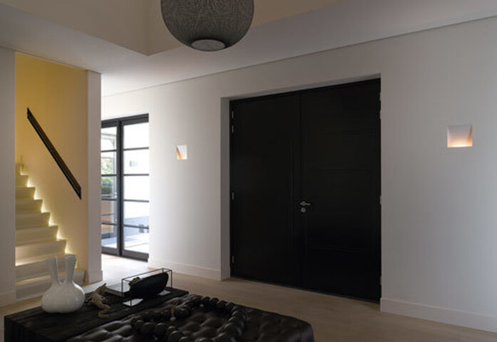 Small Square Side In Line 01