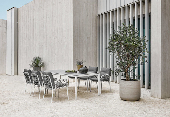 Tsc Solpuri Caro Dining Chair And Soft Table