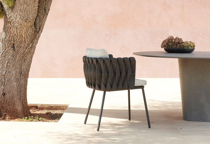 Tao Dining Table 2