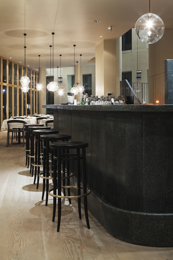 Thonet 204 Interieur 1