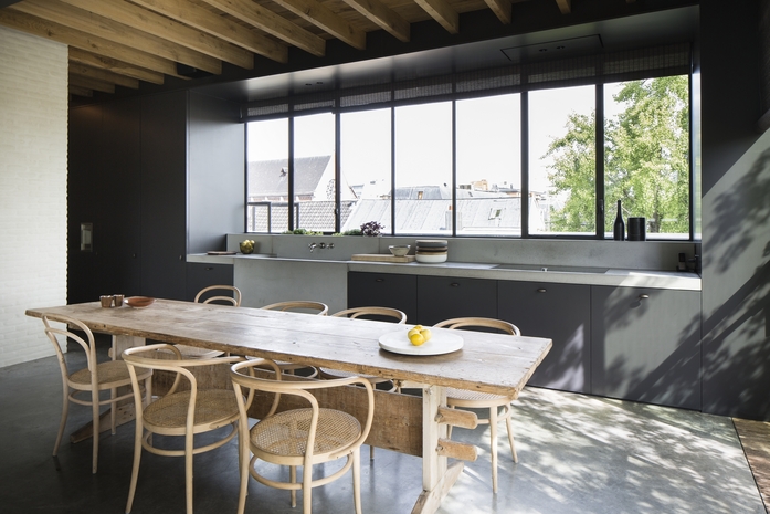 Thonet 209 Frederik Vercruysee