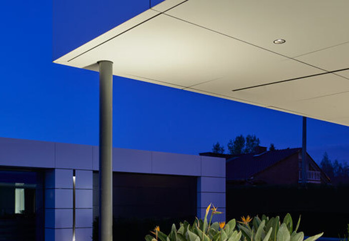 Up Circular Outdoor 02