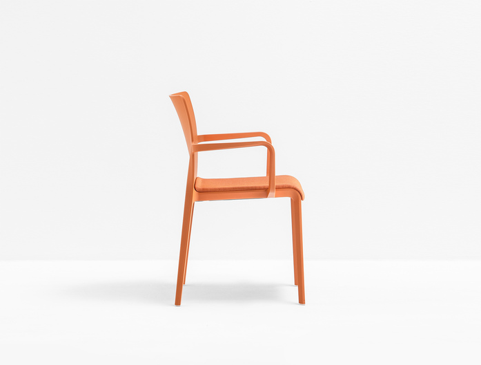 Volt Armchair 674 2 Slider 3