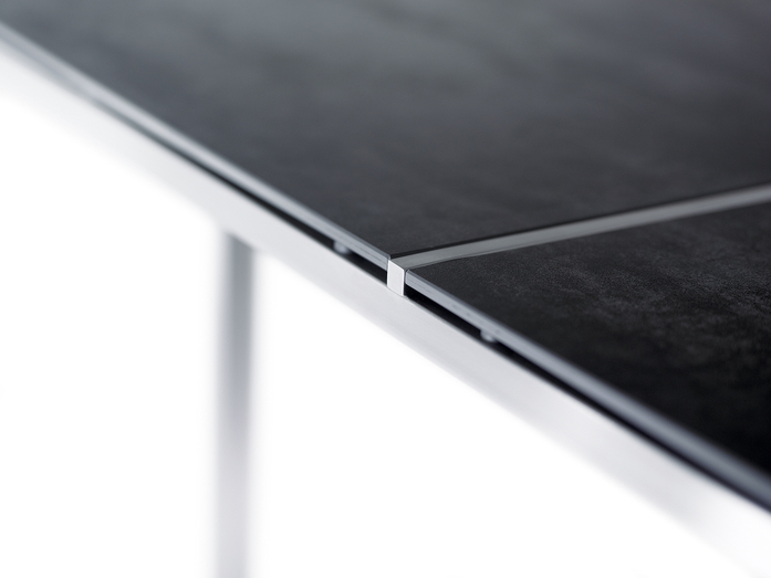 X Series 02