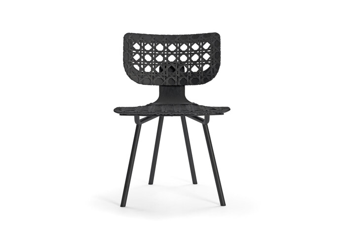 Aerias Chair Front 01