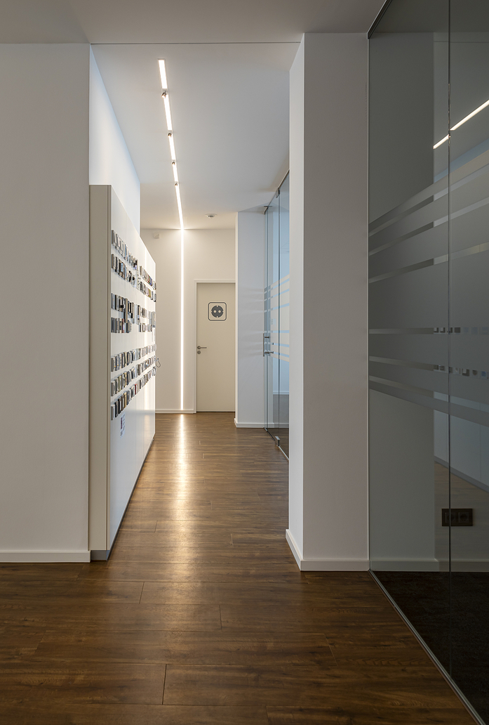 Elektro Innung Dusseldorf Showroom Dusseldorf Led Linargo Led Luc Large
