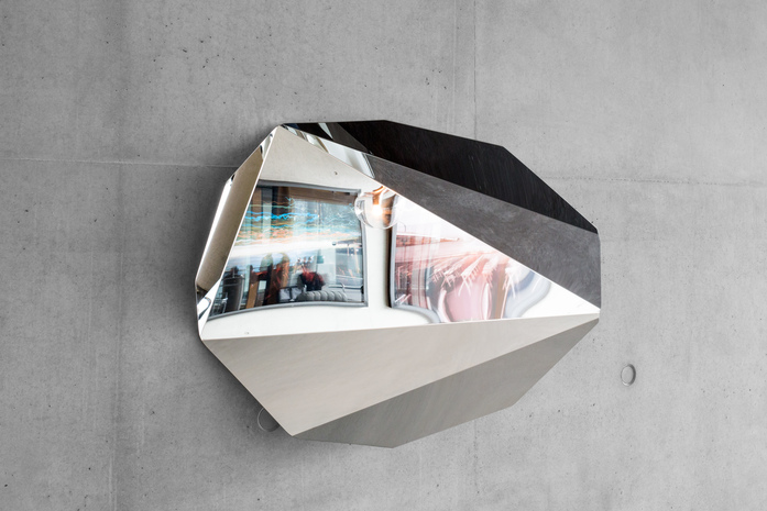 Hassos Piega Mirror Medium