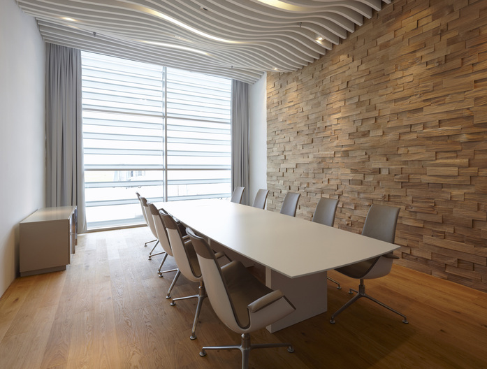 Lmd L Laola Baffle Ceiling 2 Florian Holzherr