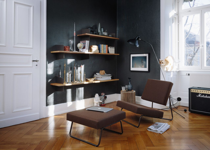 Lounge Chair Image 1