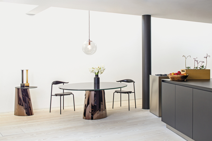 Pli Side Table 02