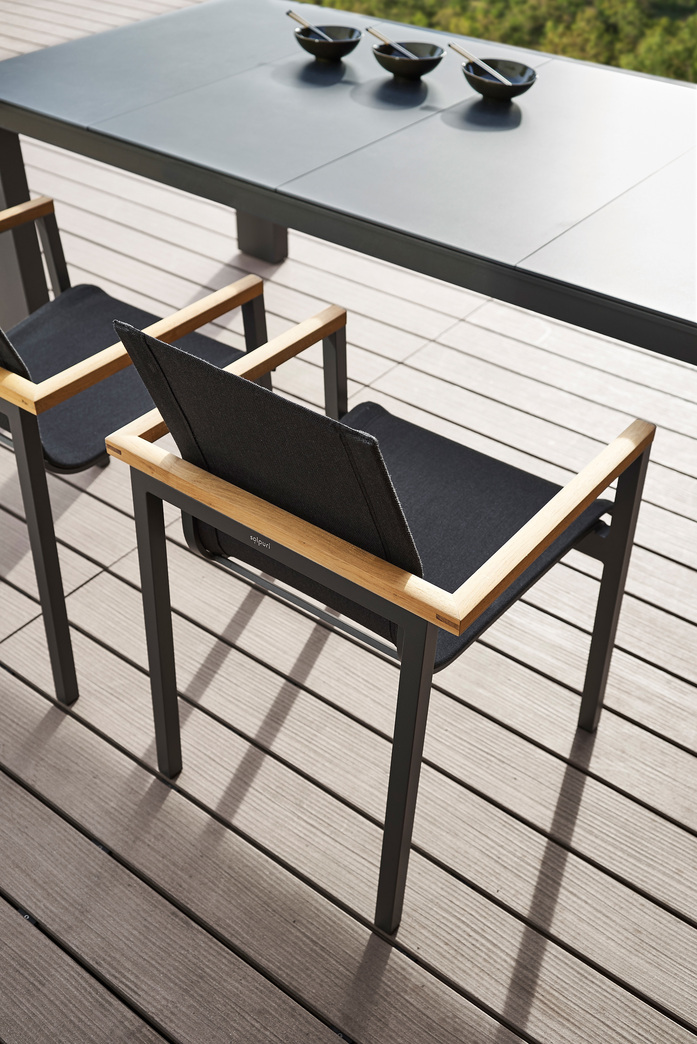 Solpuri Sky Stacking Chair 04