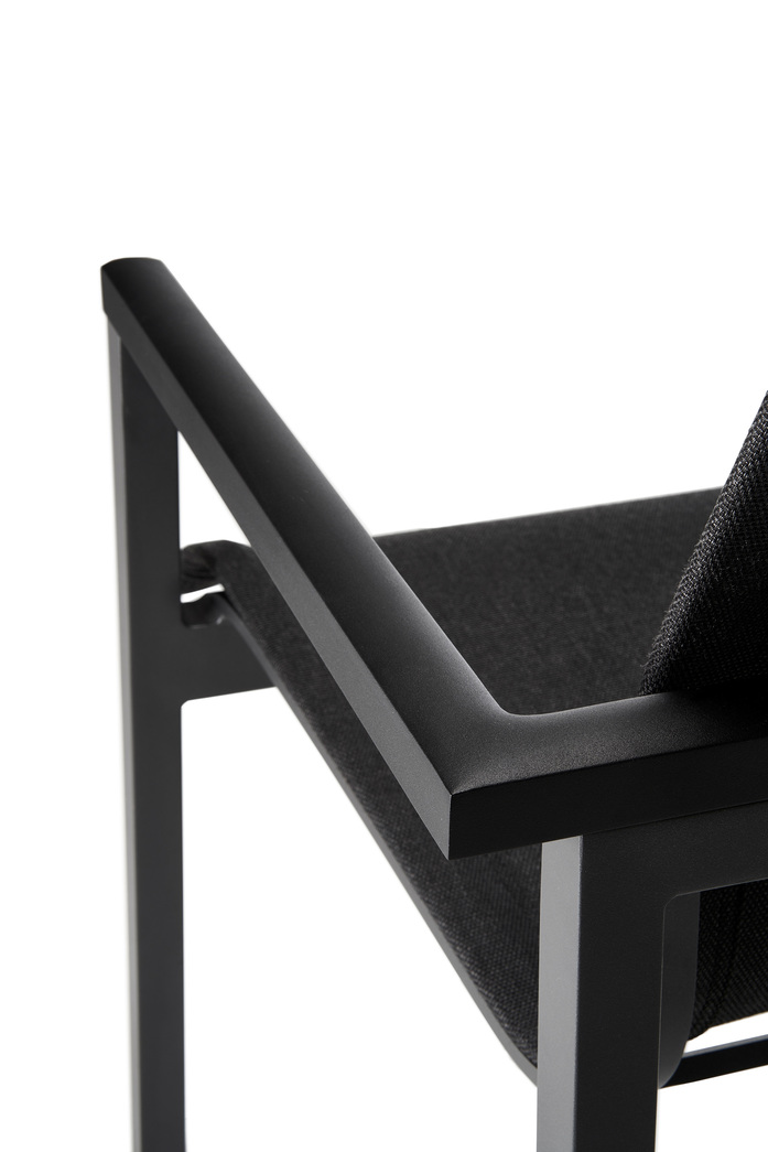 Solpuri Sky Stapelsessel Anthracite Aluminium Arm Detail 01