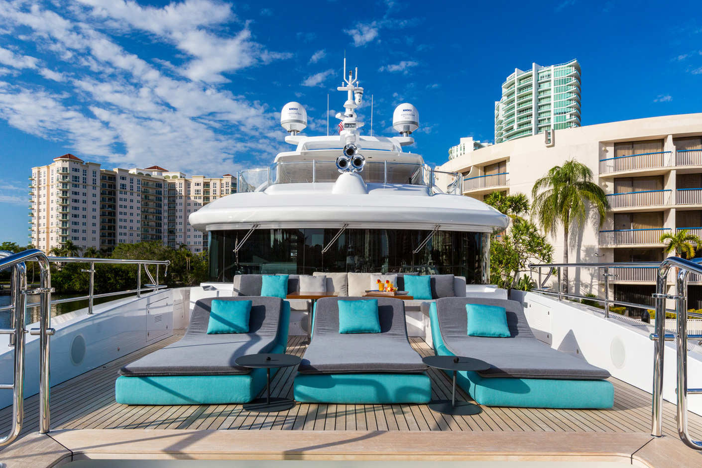 Bildergalerie Paola Lenti Yacht "Mr. Loui"