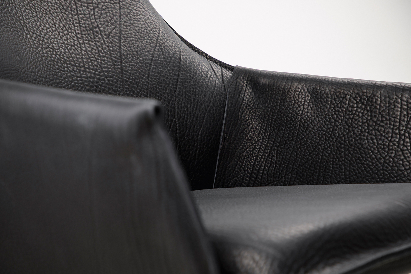 Image gallery "Grace Chair Low" by Freifrau