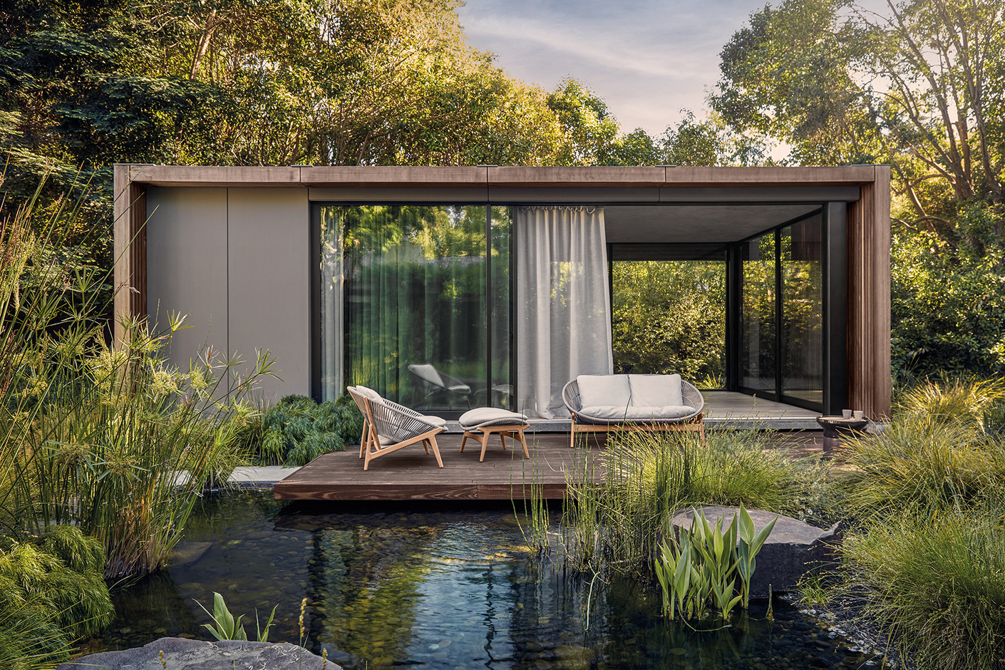 Image gallery "Bora" by Henrik Pedersen for Gloster