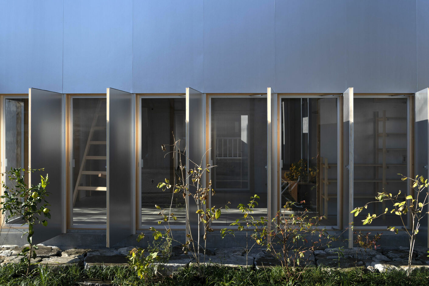 Bildergalerie Haus in Nishichiyoda-cho von Seiichi Yamada Architect & Associates