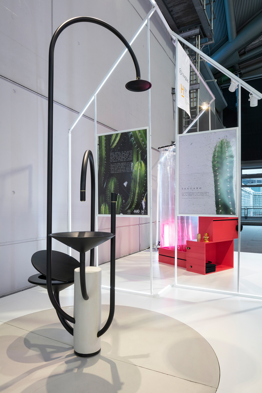 Die Studie "Saguaro" der beiden Designstudenten Vitalij Krist und Florian Wagner konzentriert alle Zu- und Abläufe in einem Punkt.