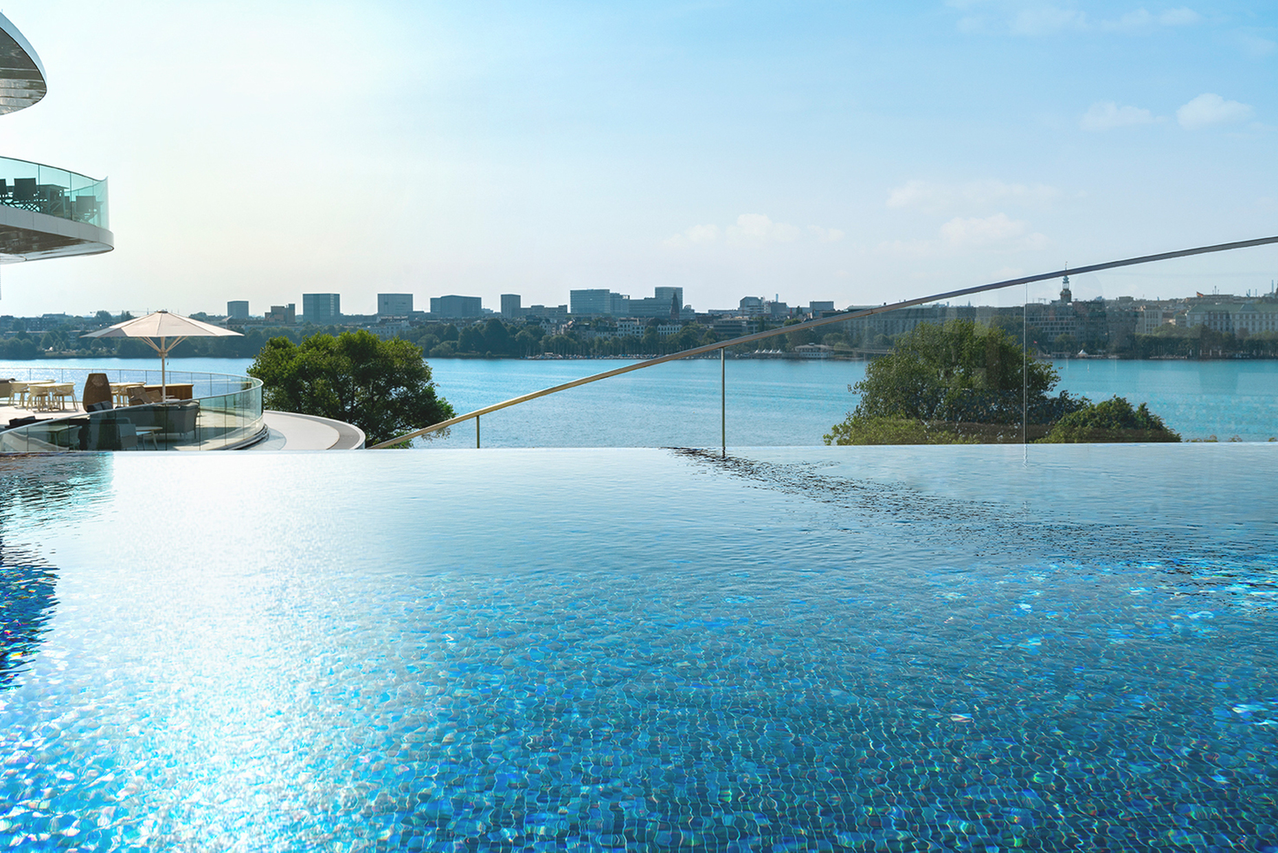 Infinity-Pool