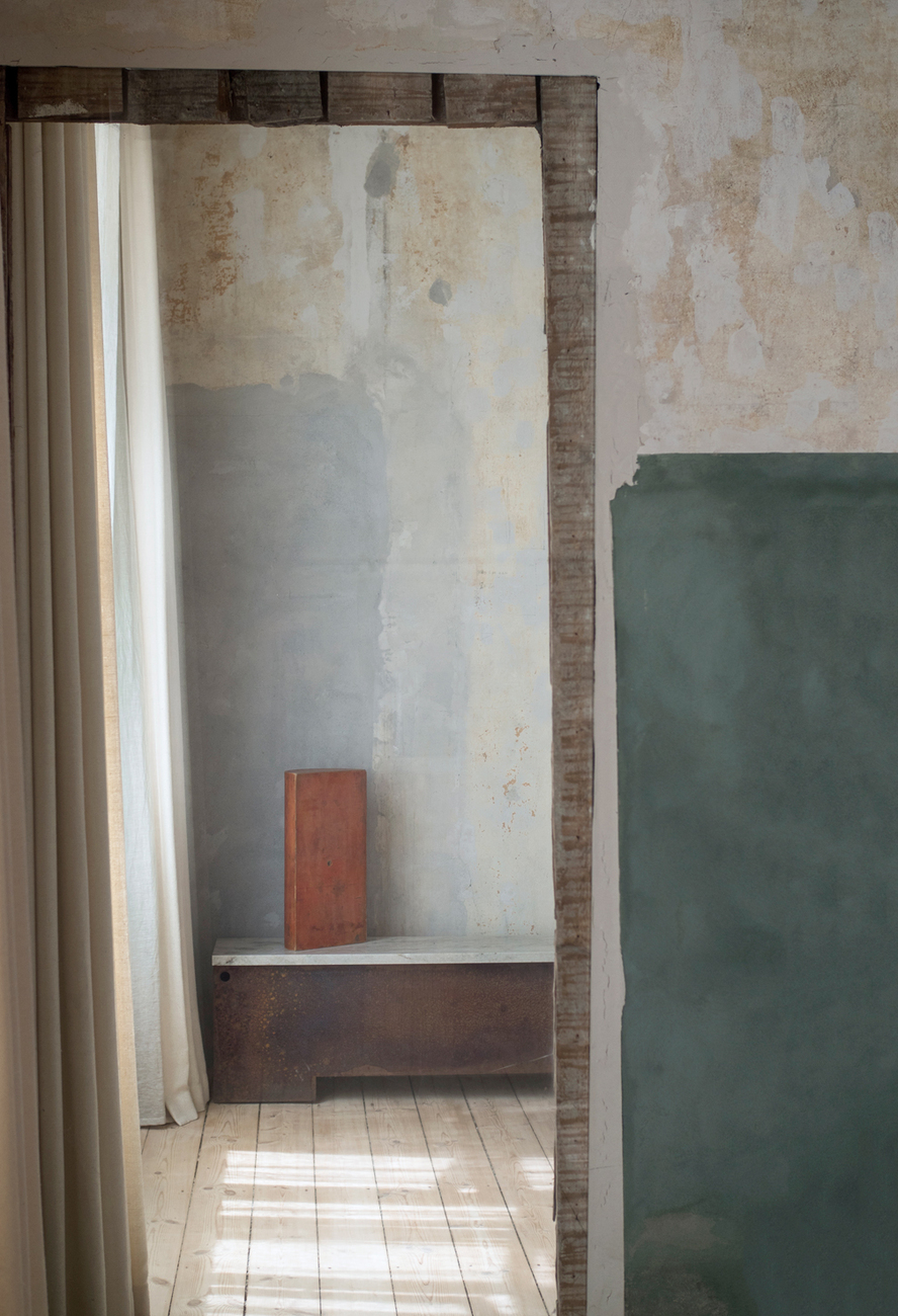 Studio Apartment in Copenhagen by Niels Strøyer Christophersen