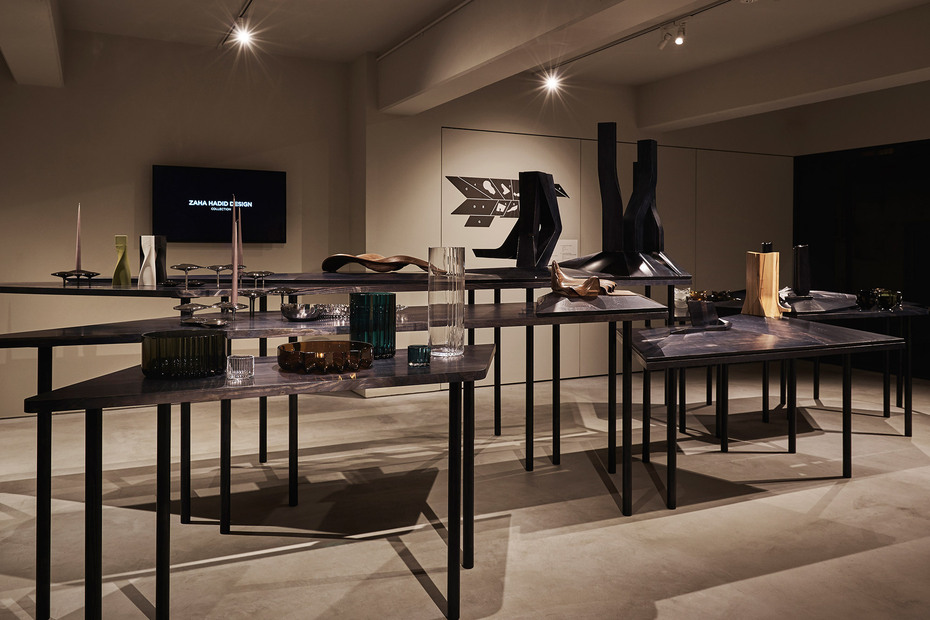 Bildergalerie Ausstellung Zaha Hadid Design und Karimoku in Tokio