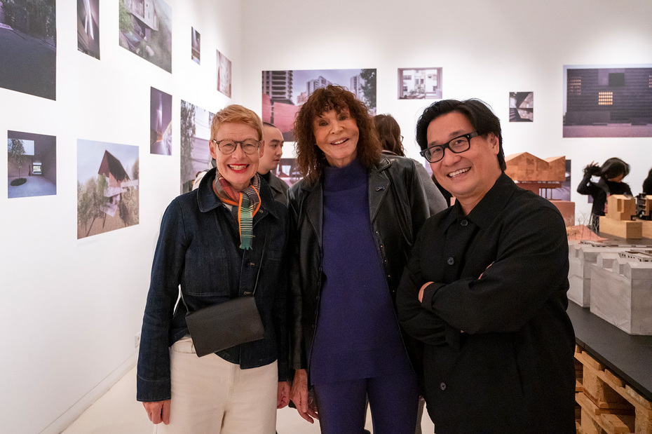 Bildergalerie Impressionen Aedes-Ausstellung "Reflective Nostalgia"