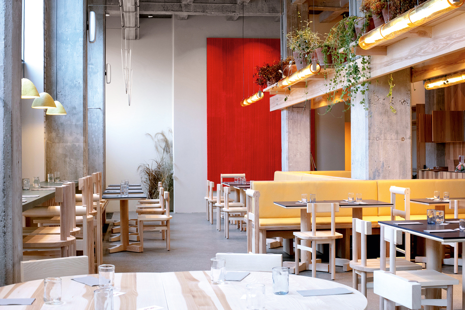 Image gallery e15 and Spacon & X for Restaurant POPL